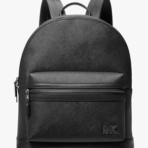 ⚡ HOT SALE!  Michael Kors Men's Edison Dome Leather Backpack Safari Black